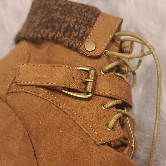 Booty wedge - Picture 6 of 6